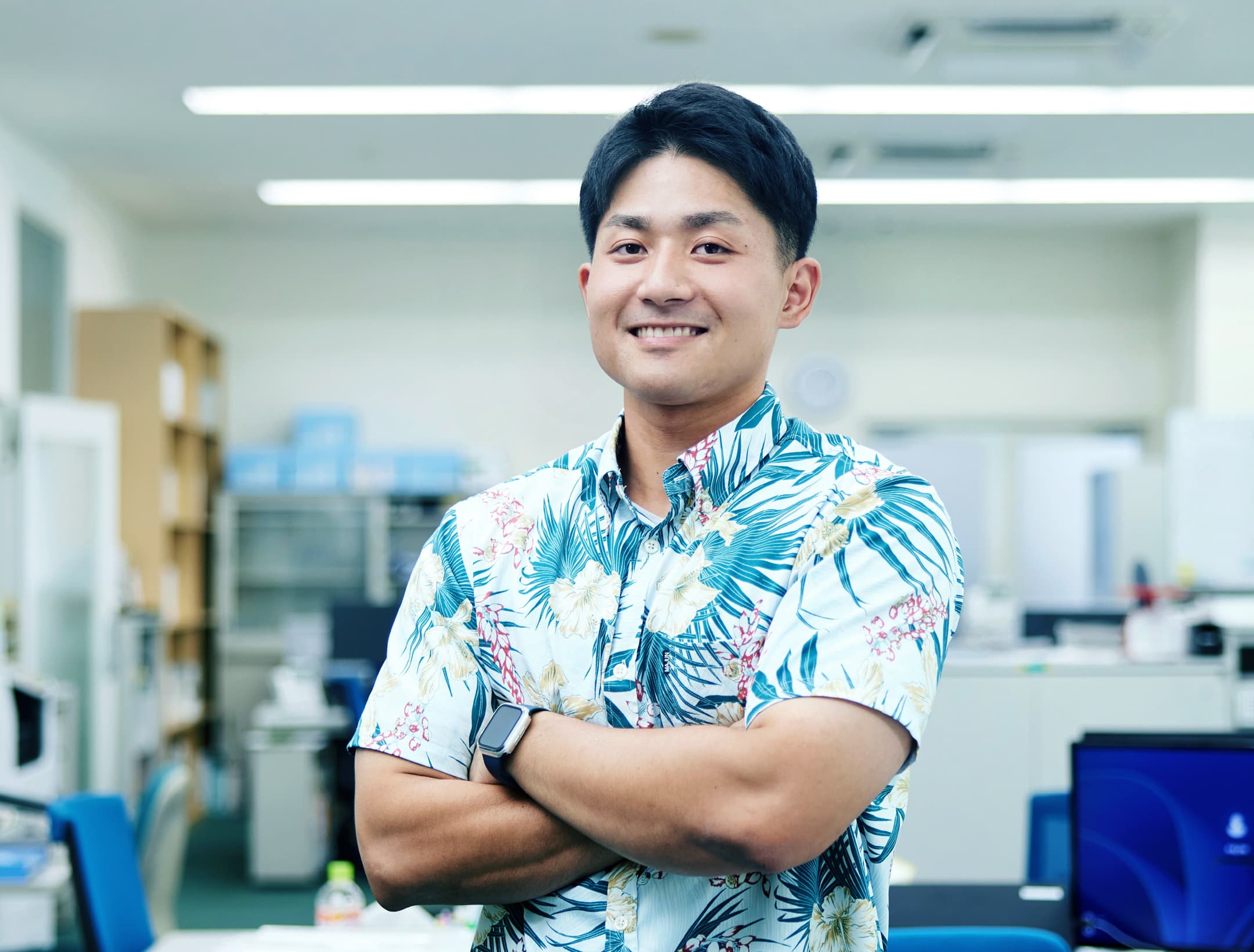 営業部電力営業課［事務職］ 仲里光