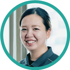 建設部建築課 友利早紀